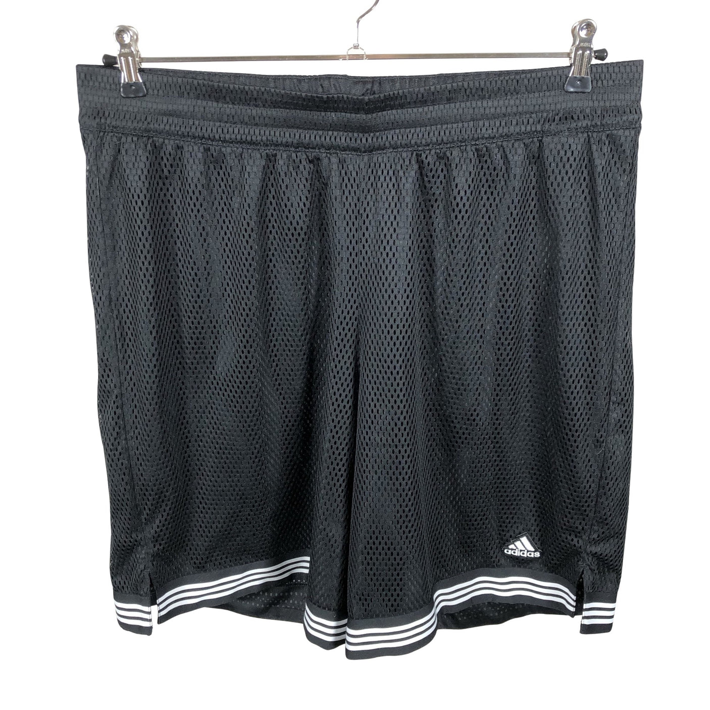 Unisex Adidas - Lühikesed spordipüksid, suurus L - Must (1)
