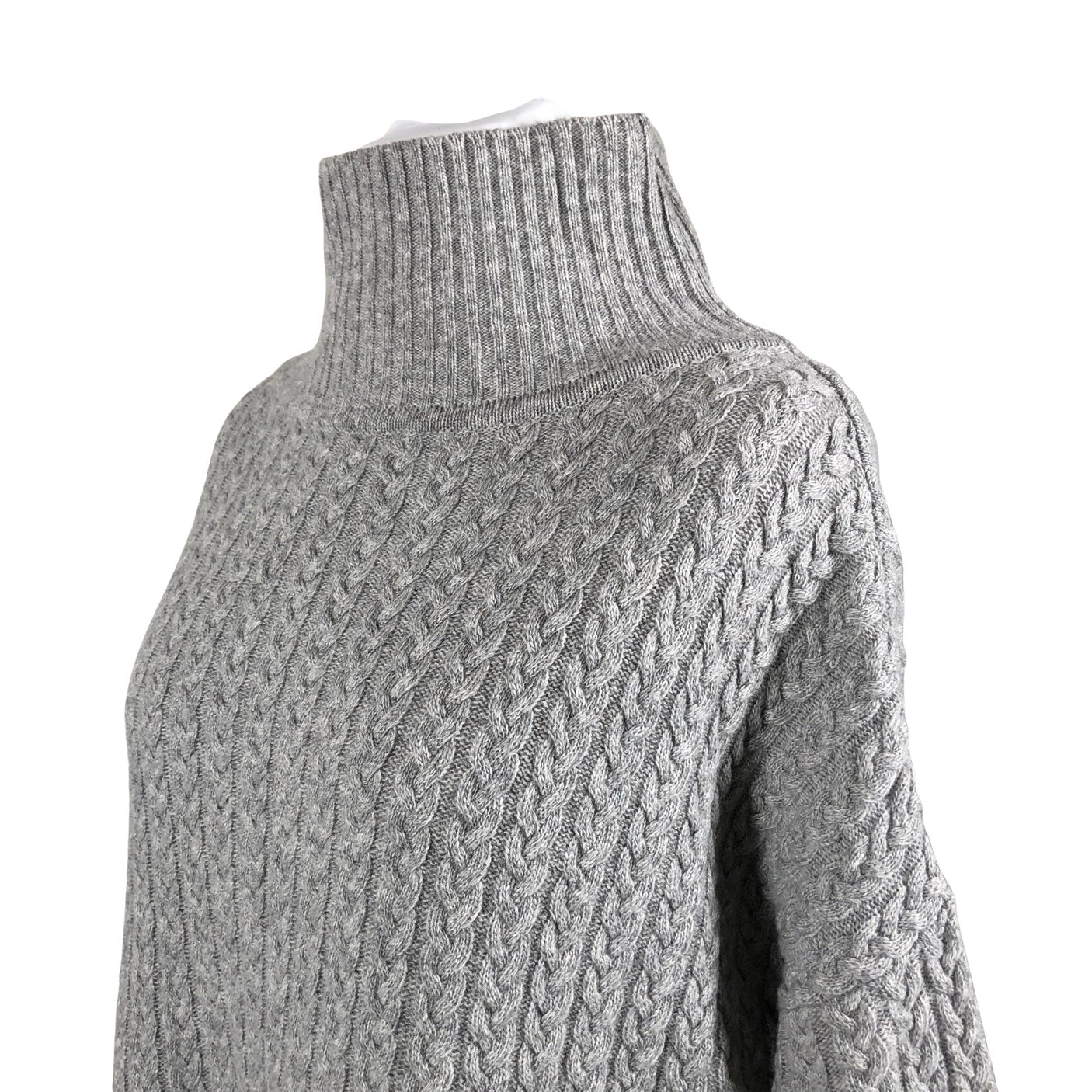Unisex Papu - Kootud kleit, suurus 44 - Hall (2)