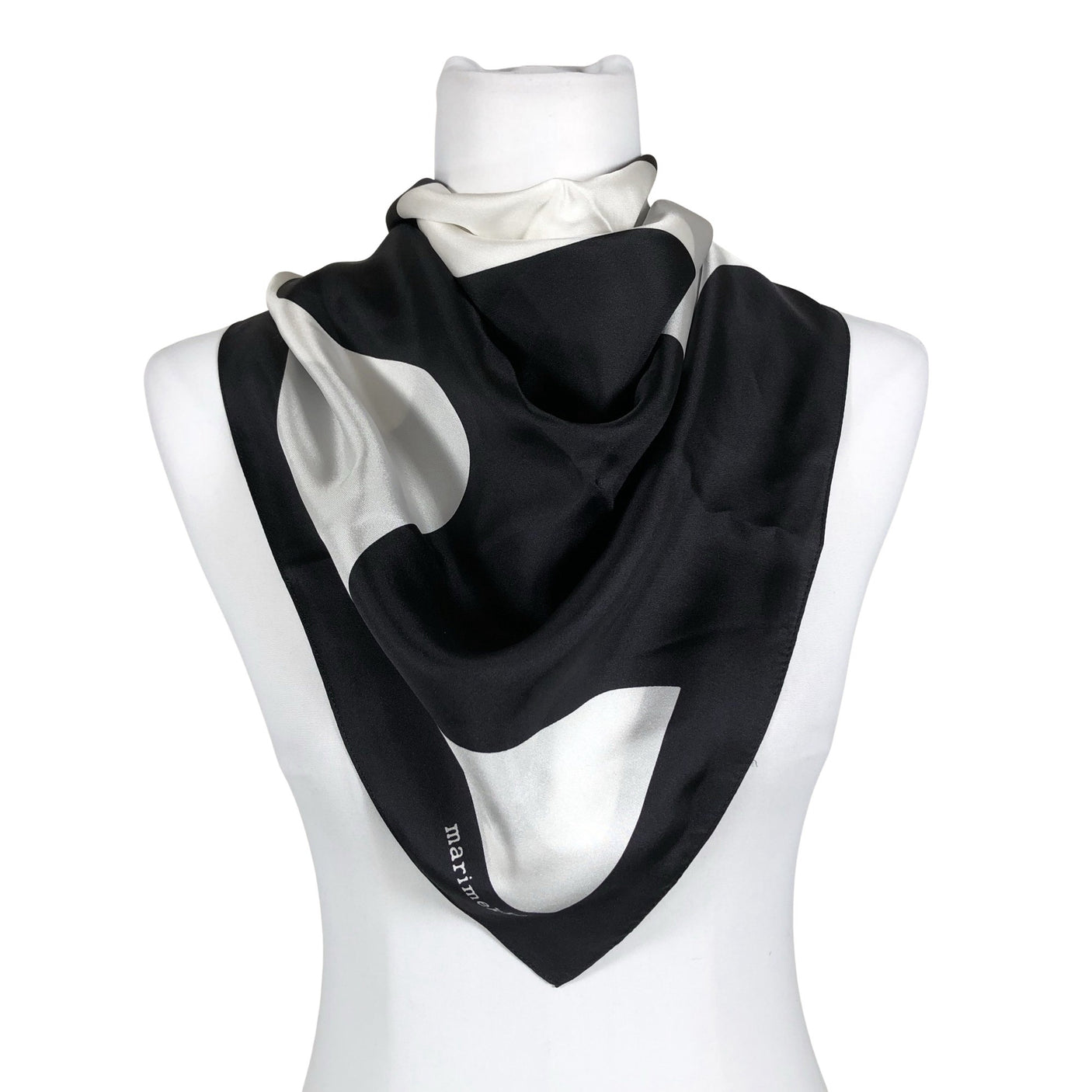 Unisex Marimekko - Õhuke sall, suurus Maxi - Must (1)