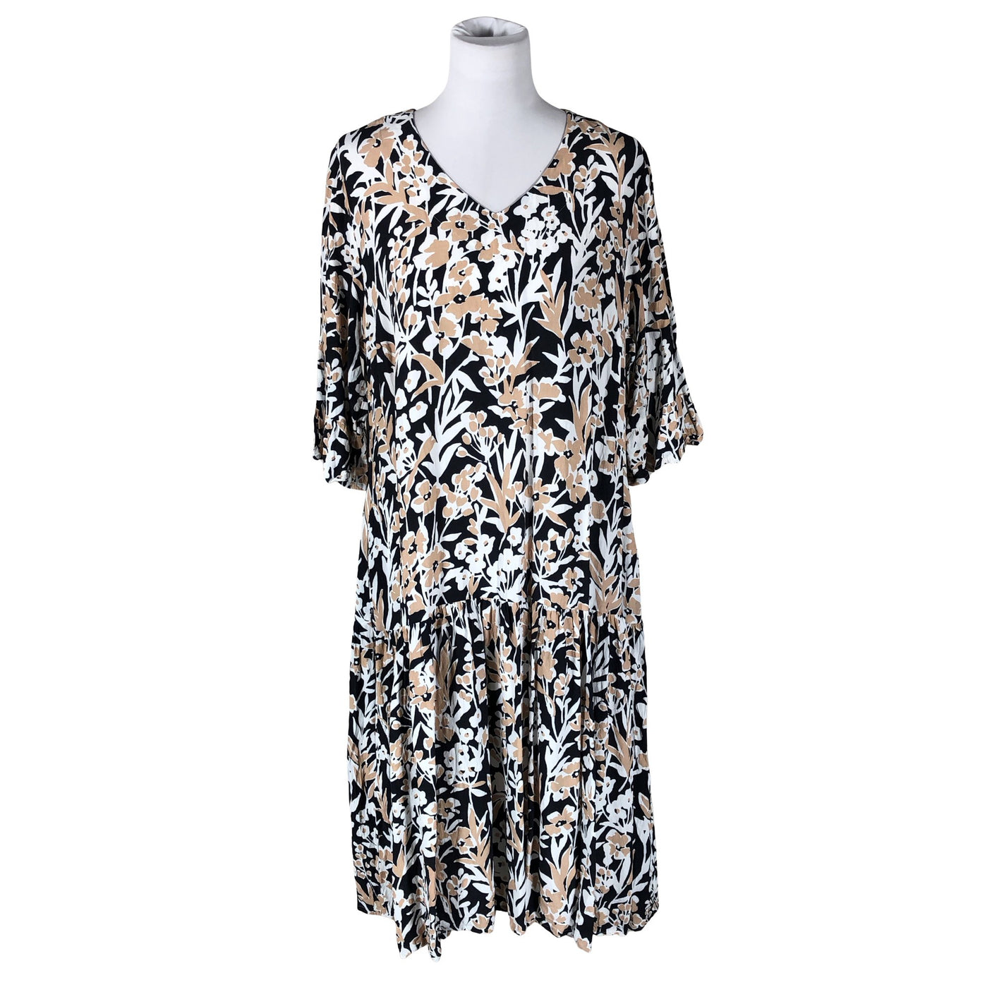 Unisex Tricana - Mitteveniv kleit, suurus 40 - Must (1)