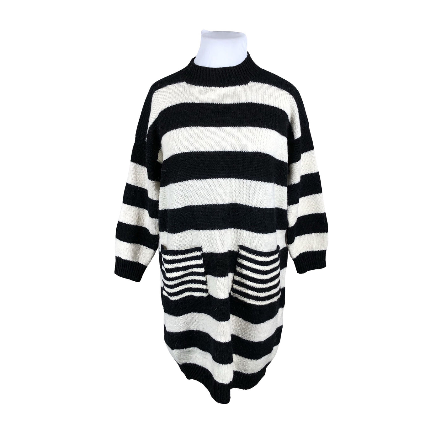 Unisex Handmade - Kootud kleit, suurus 46 - Must (1)