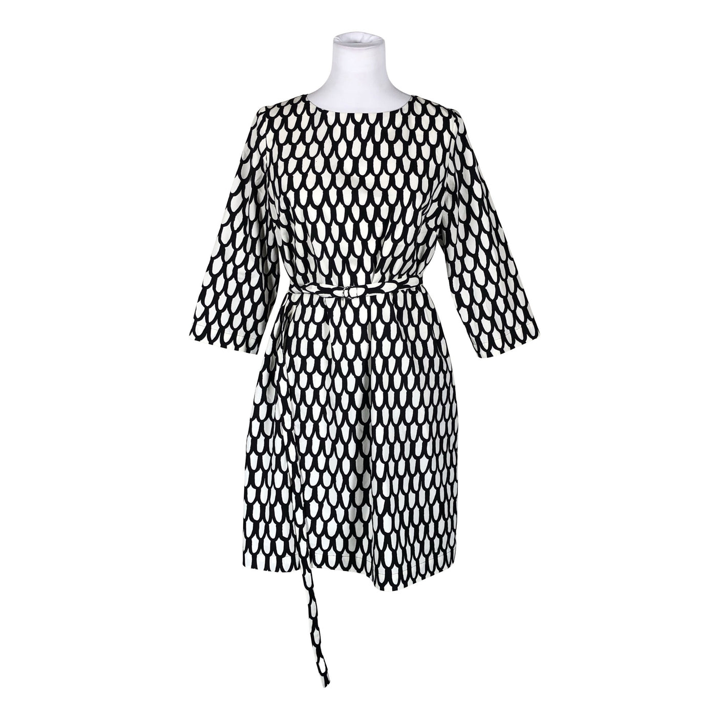 Unisex Marimekko - Mitteveniv kleit, suurus 40 - Valge (1)