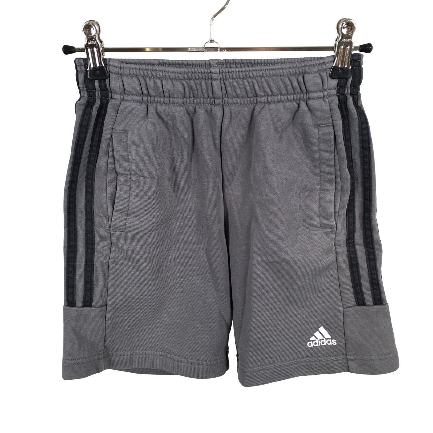 Unisex Adidas - Dressikangast lühikesed püksid, suurus 134 - 140 - Hall (1)