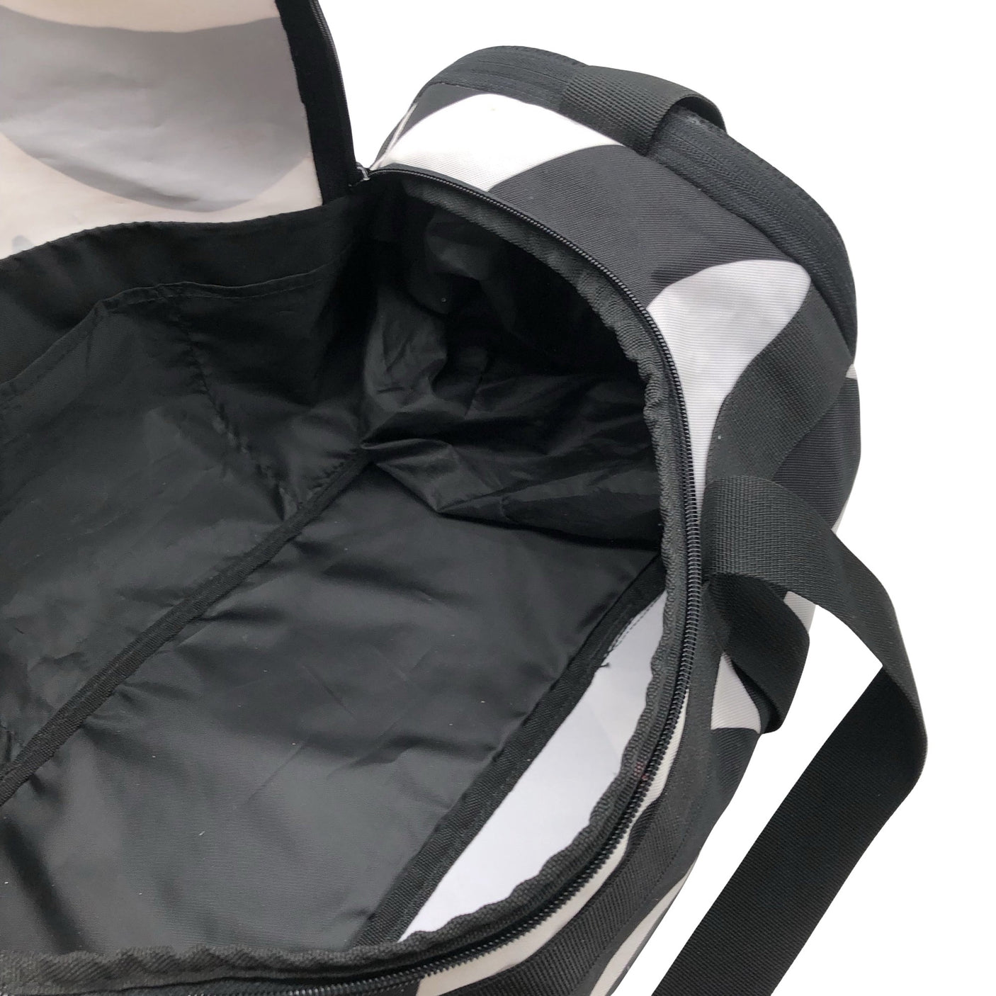 Unisex Adidas - Spordikott, suurus Maxi - Must (2)