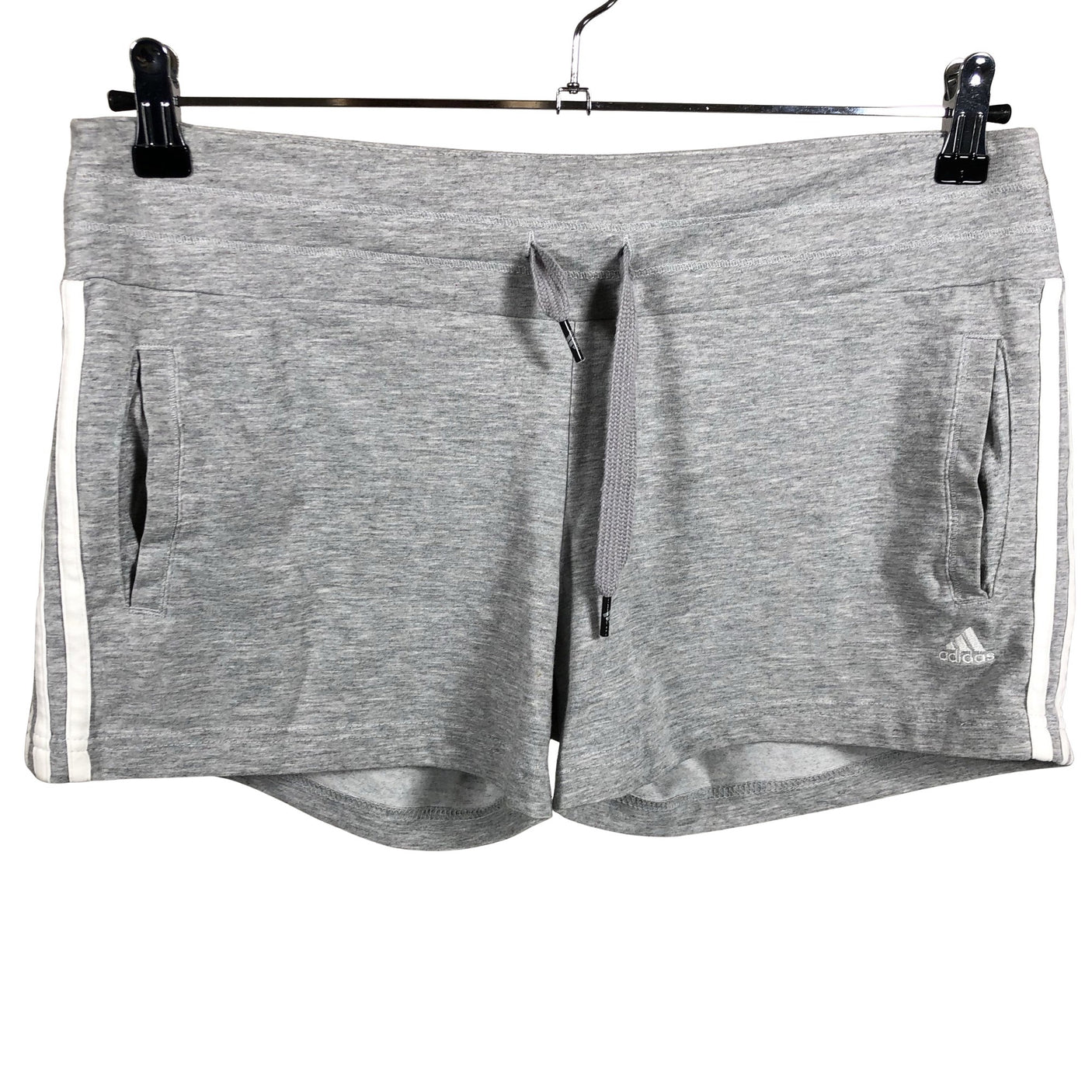 Unisex Adidas - Lühikesed püksid, suurus 38 - Hall (1)