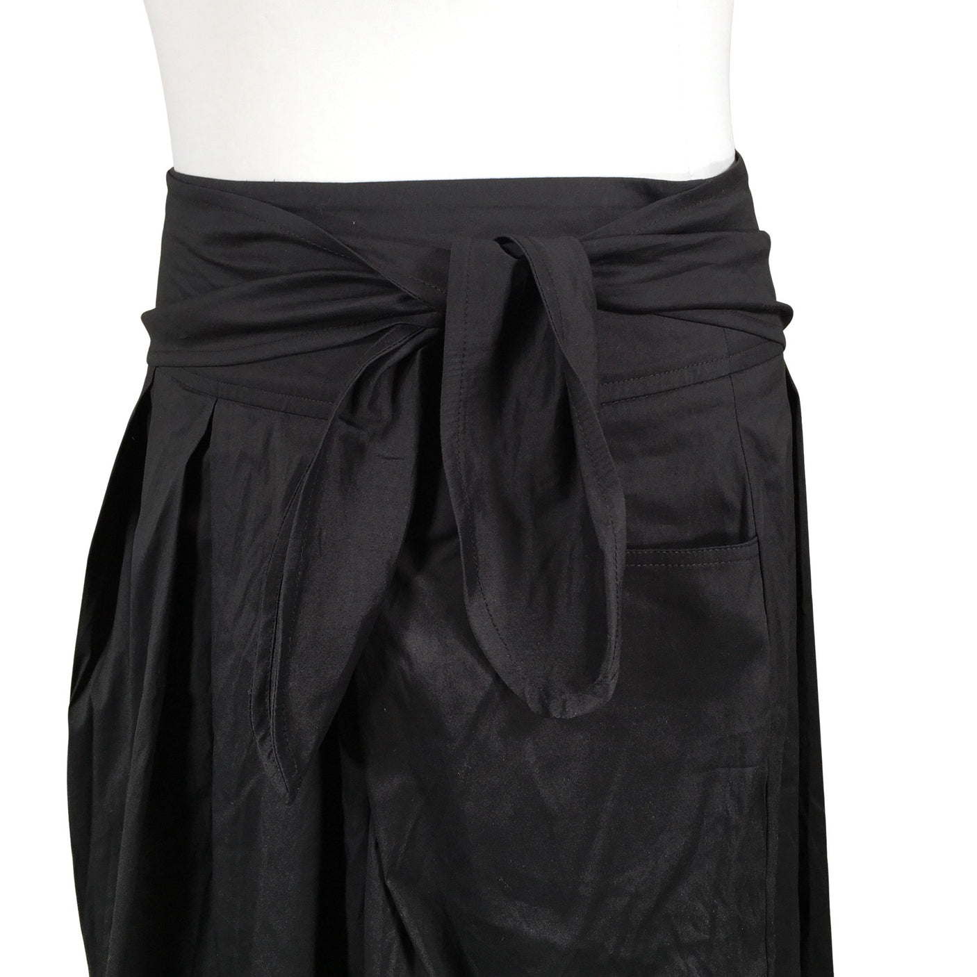 Unisex Andiata - Mitteveniv seelik, suurus 44 - Must (2)