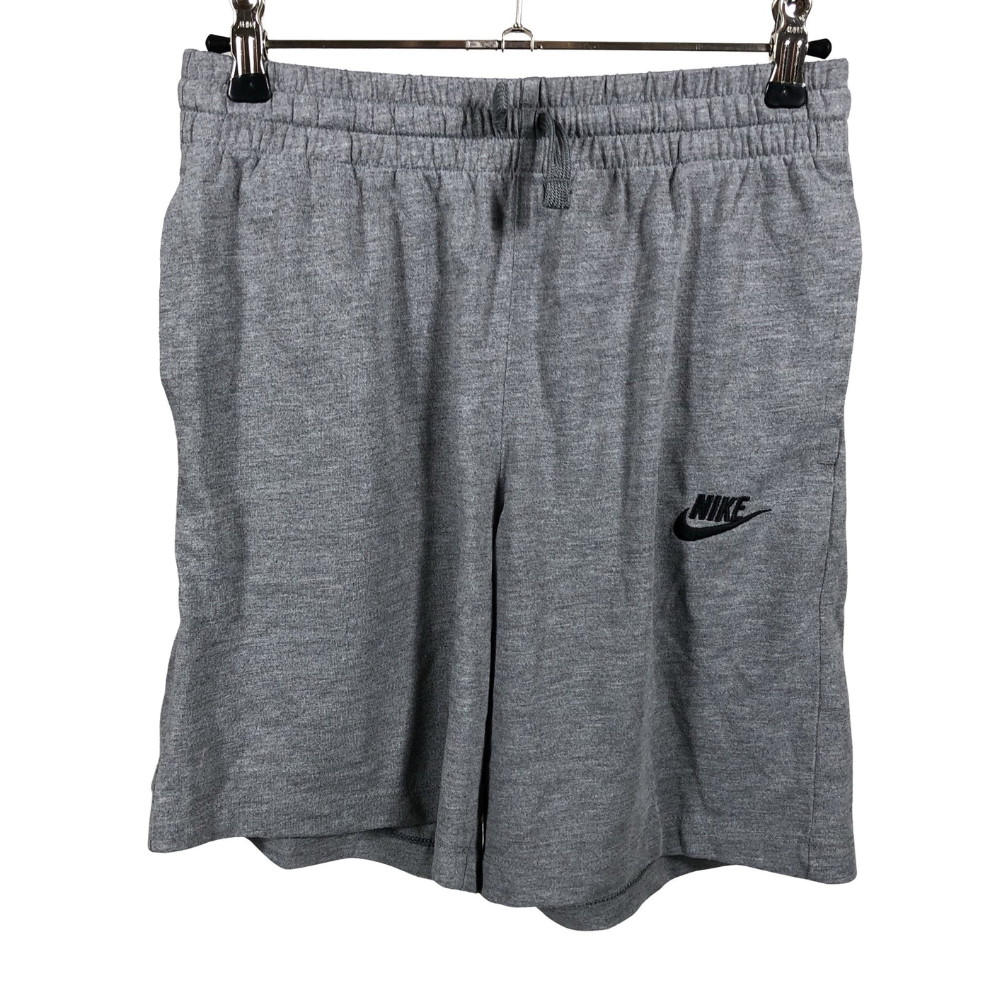 Unisex Nike - Trikotaažist lühikesed püksid, suurus 146 - 152 - Hall (1)