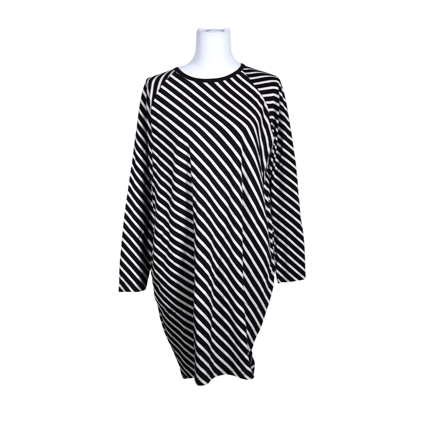 Unisex Papu - Trikotaažist kleit, suurus 38 - Must (1)