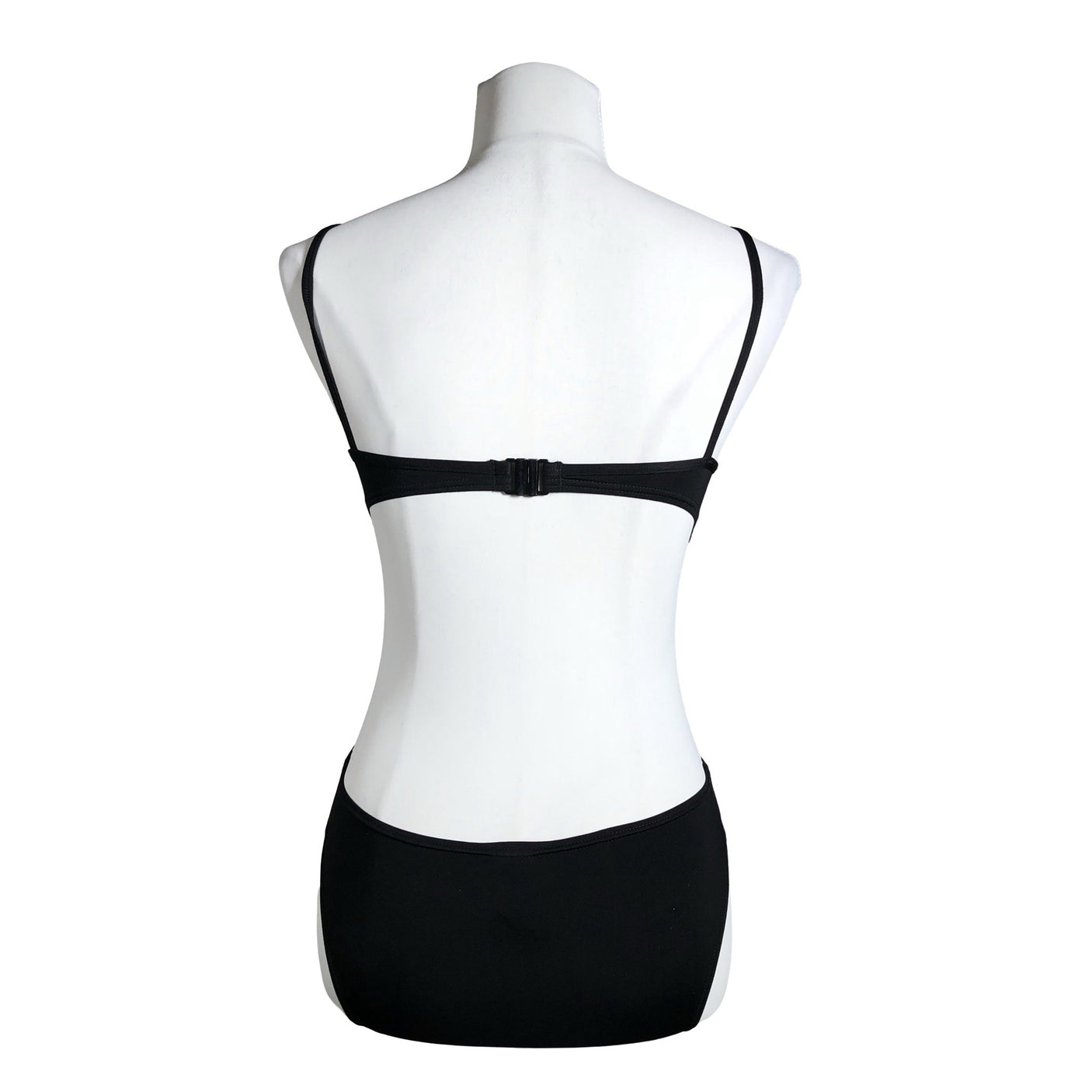 Unisex Reebok - Ujumistrikoo, suurus 36 - Must (2)