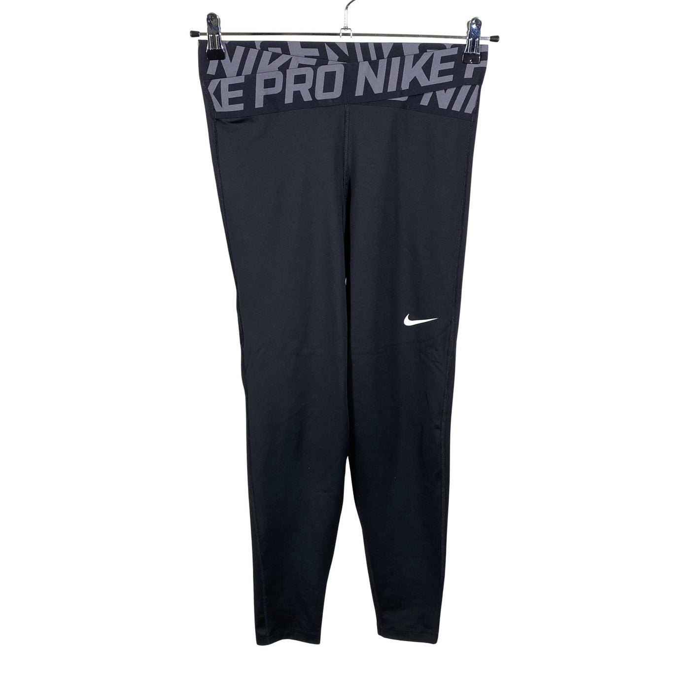 Unisex Nike - Spordiretuusid, suurus 38 - Must (1)