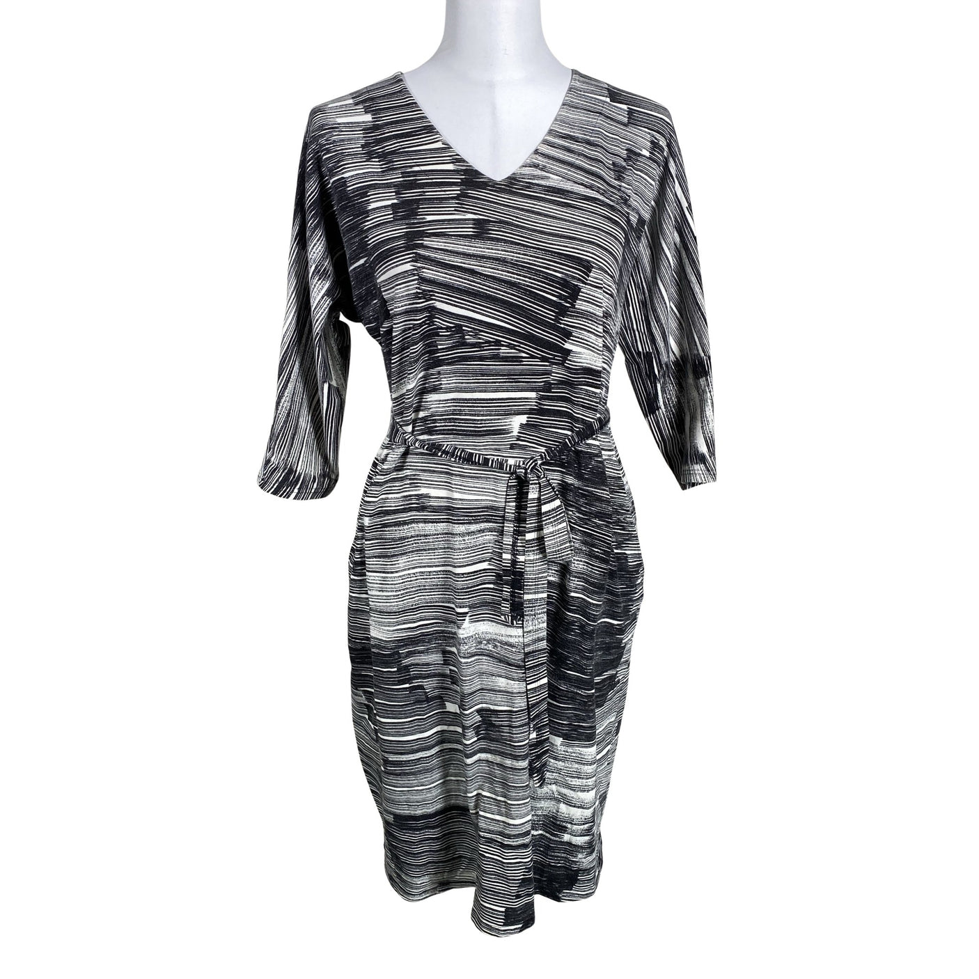 Unisex Nanso - Trikotaažist kleit, suurus 38 - Hall (1)