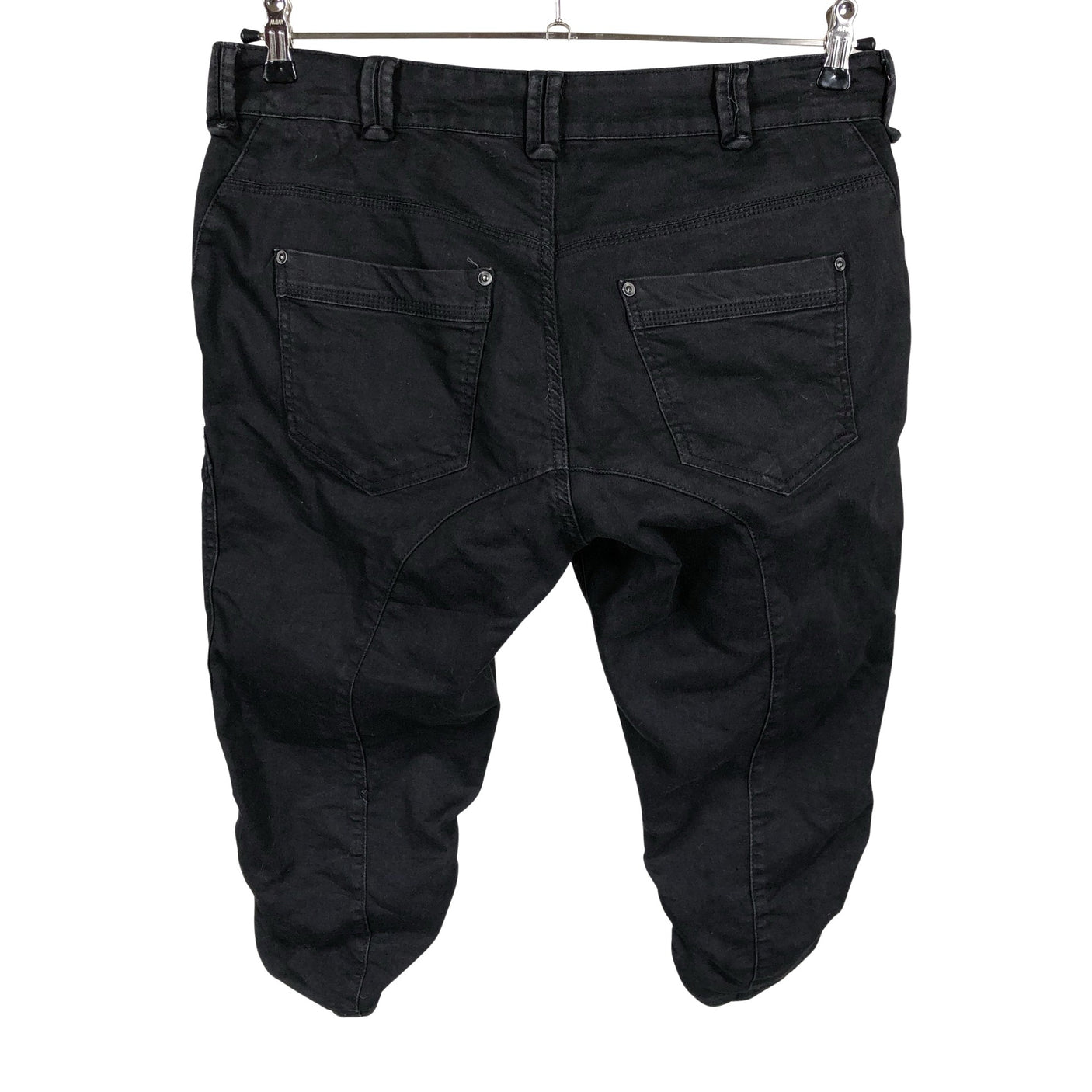 Unisex Zizzi - Teksast poolpikad püksid, suurus 42 - Must (2)