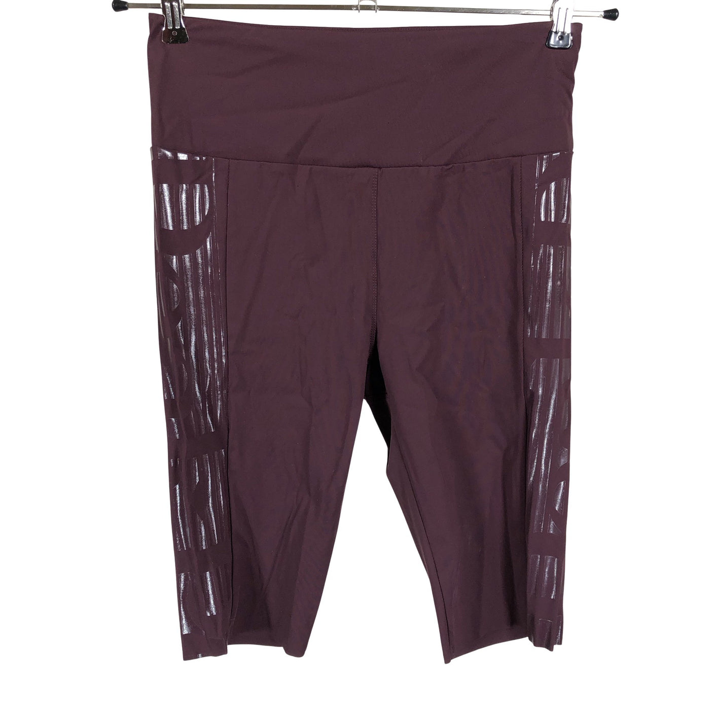 Unisex Peak Performance - Lühikesed spordipüksid, suurus 38 - Lilla (1)