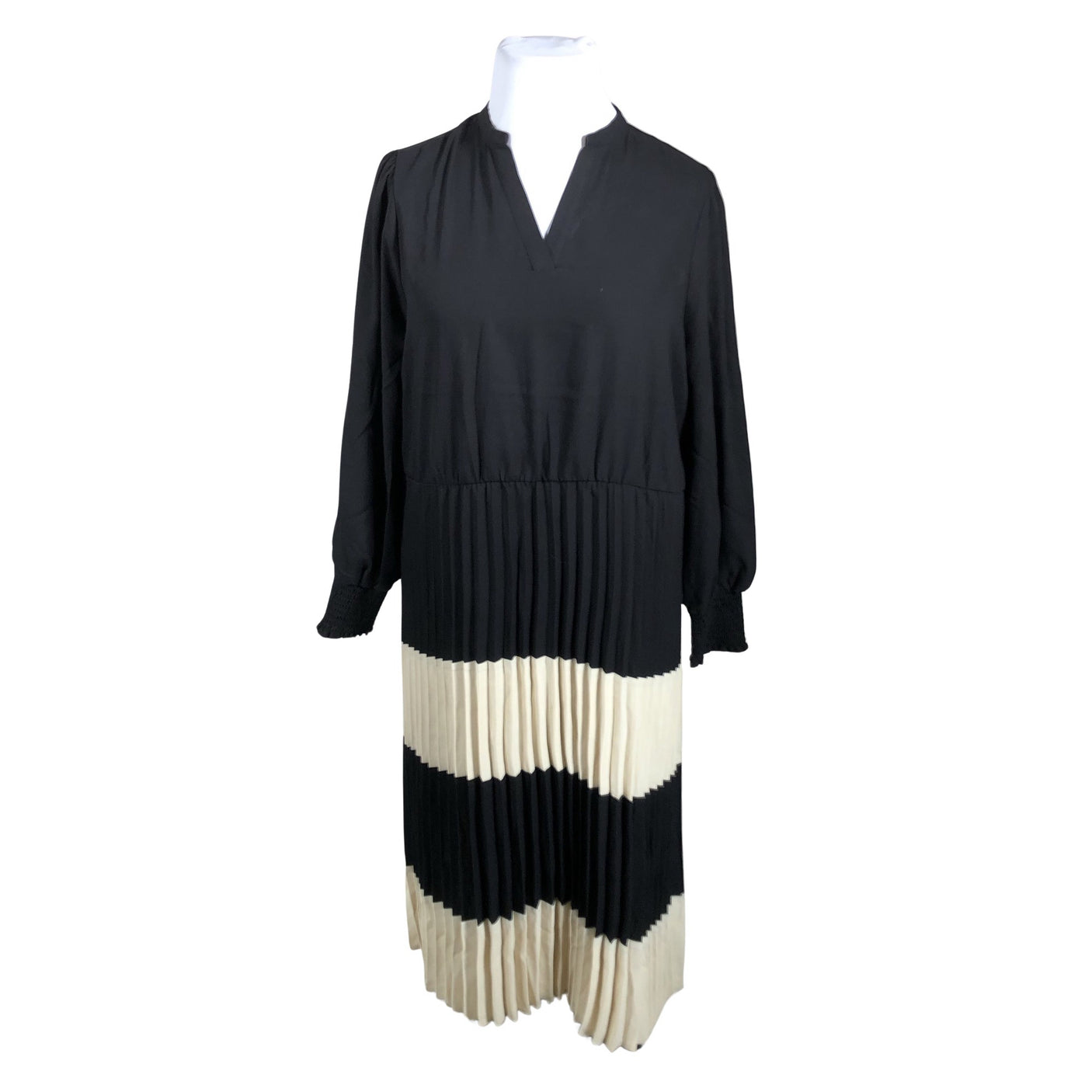 Unisex Culture - Õhuke kleit, suurus 44 - Must (1)