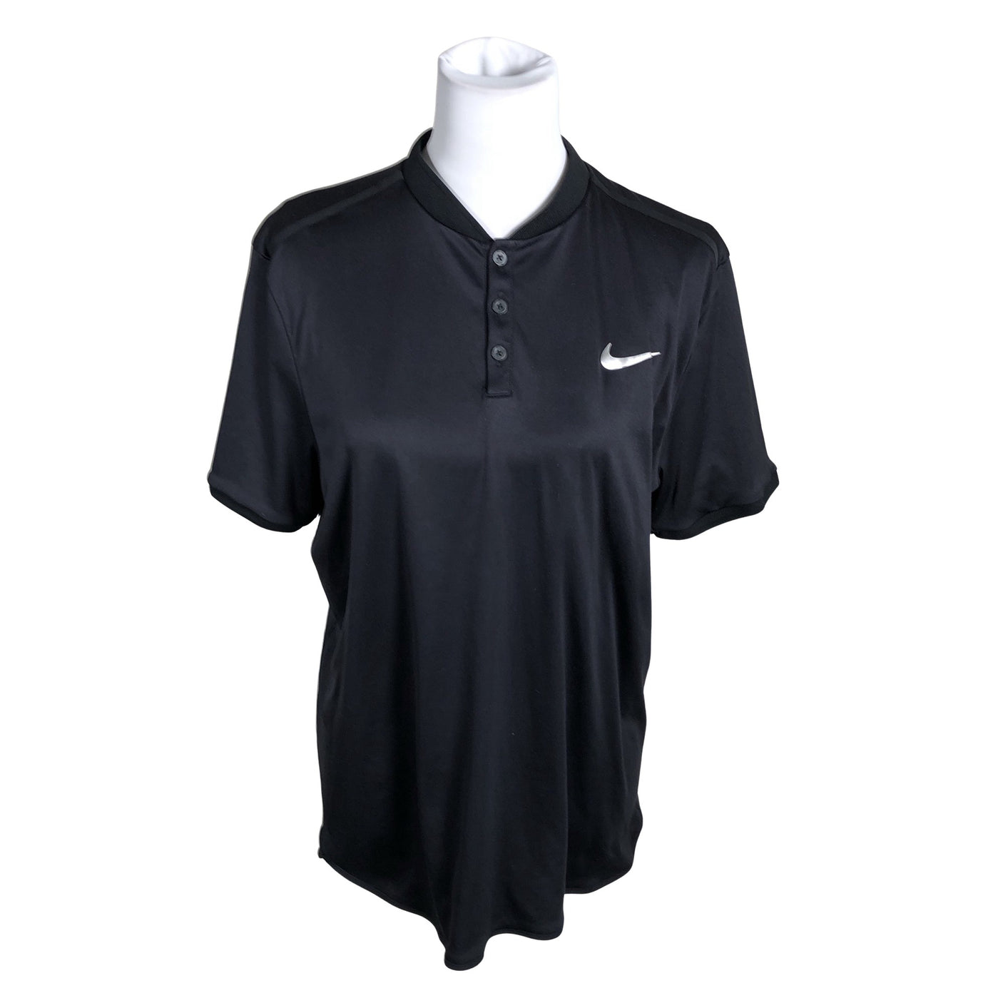 Unisex Nike - Spordisärk, lühikesed käised, suurus 40 - Must (1)