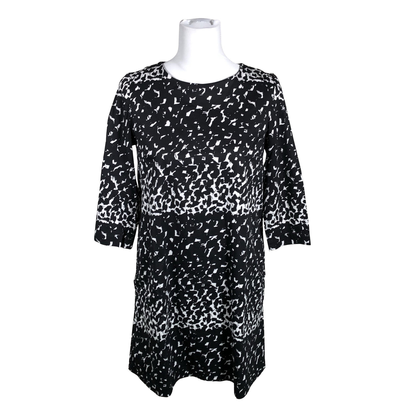 Unisex Marimekko - Mitteveniv kleit, suurus 36 - Must (1)