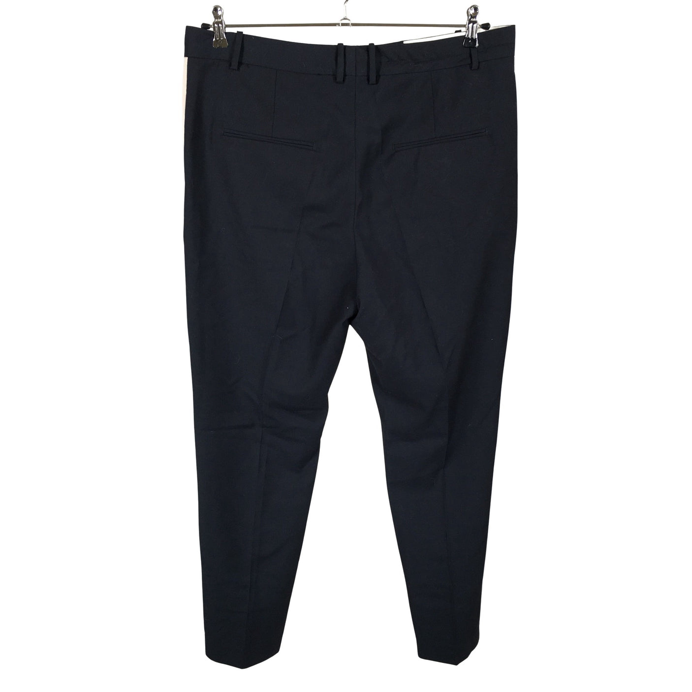 Unisex by Malene Birger - Mittevenivad püksid, suurus 42 - Must (2)