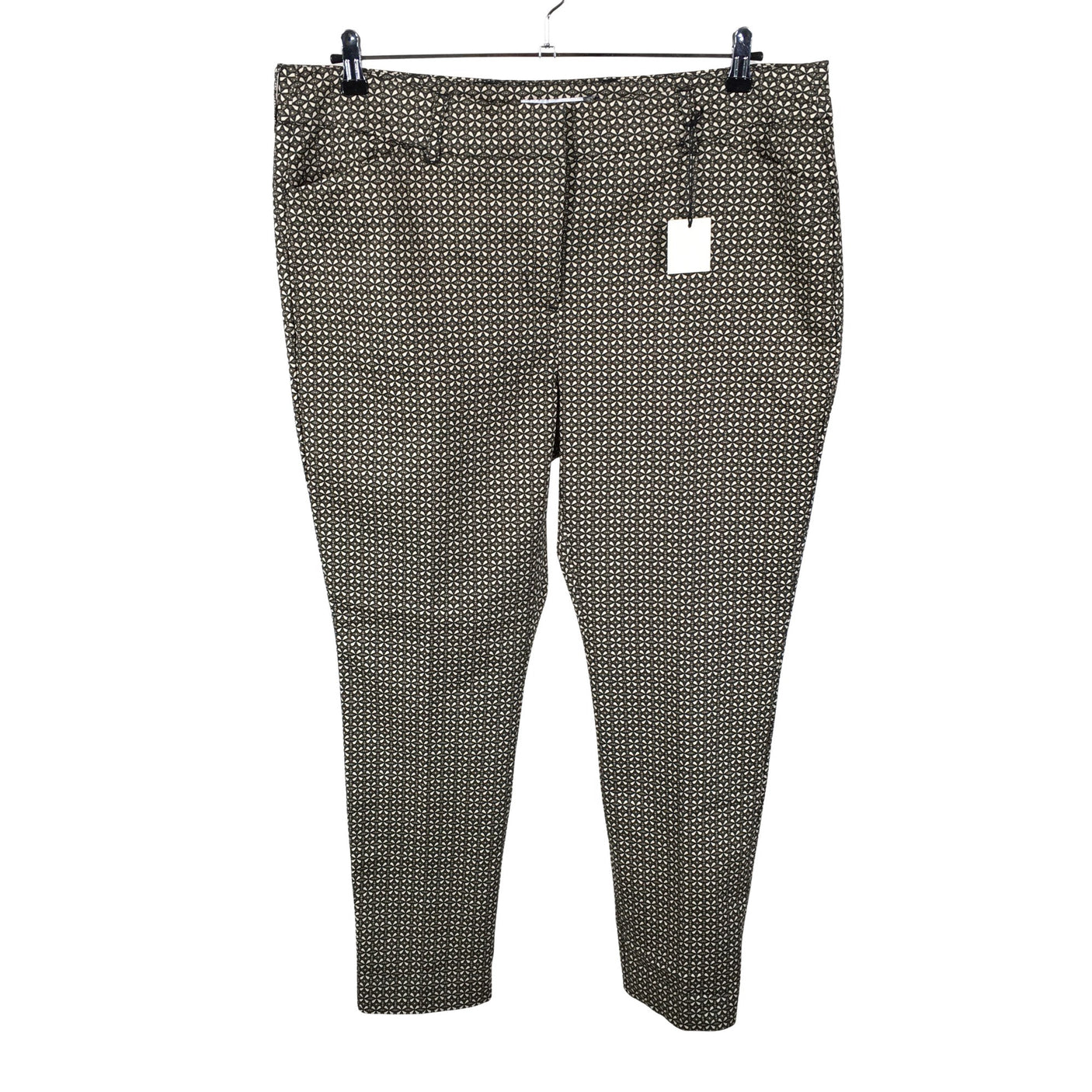 Unisex Cut & Pret - Mittevenivad püksid, suurus 48 - Must (1)