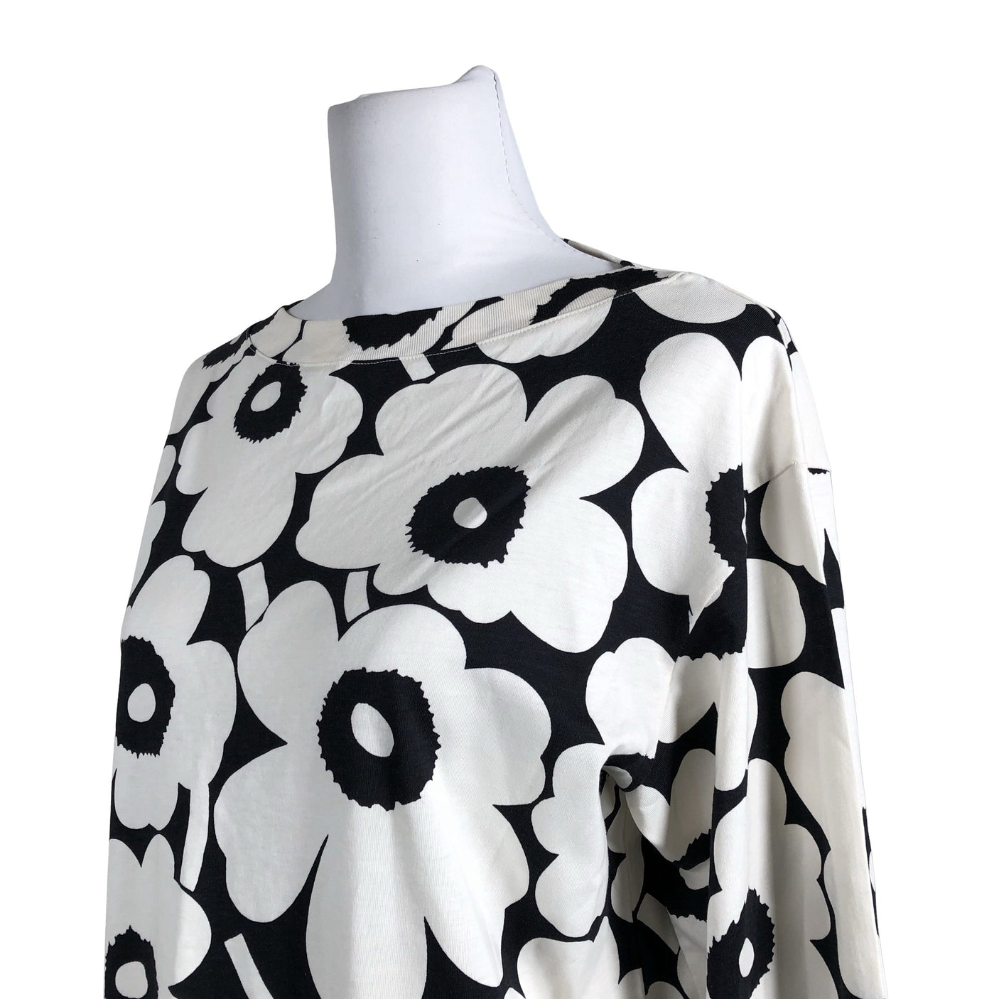 Unisex Marimekko - Trikotaažist kleit, suurus 34 - Valge (2)