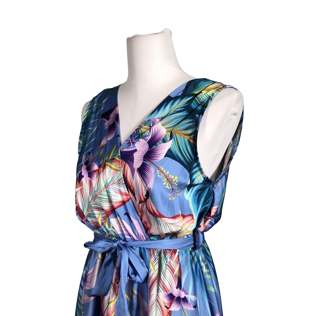 Unisex Carolina Cavour - Maksikleit, suurus 38 - Helesinine (2)