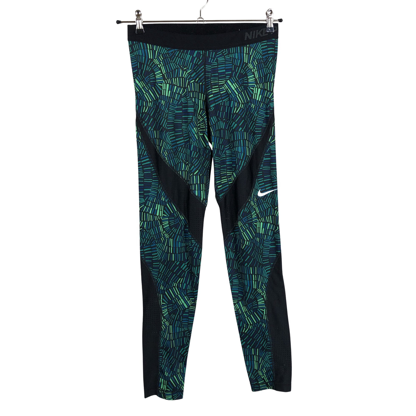 Unisex Nike - Spordiretuusid, suurus 40 - Roheline (1)