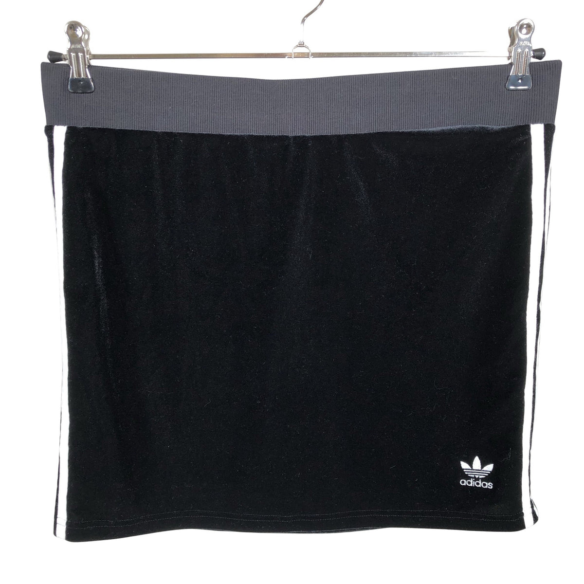 Unisex Adidas - Dressikangast seelik, suurus 42 - Must (1)