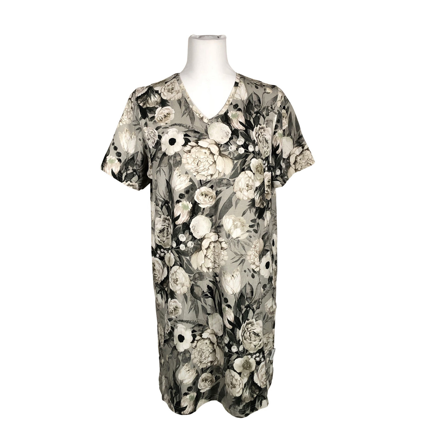 Unisex Versonpuoti - Trikotaažist kleit, suurus 40 - Hall (1)