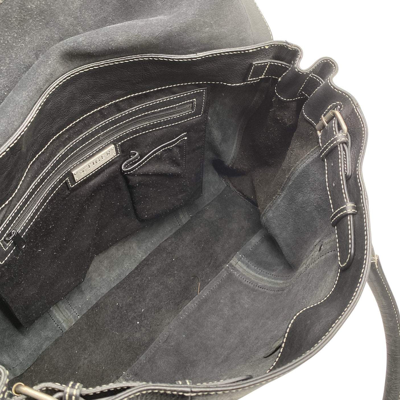 Unisex Tiger of Sweden - Käekott, suurus Maxi - Must (3)