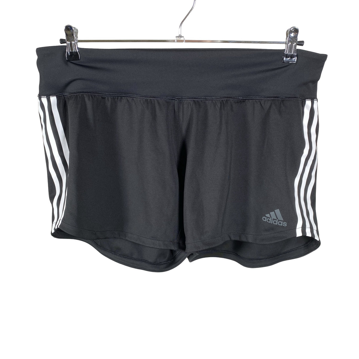 Unisex Adidas - Spordiseelik, suurus 42 - Must (1)
