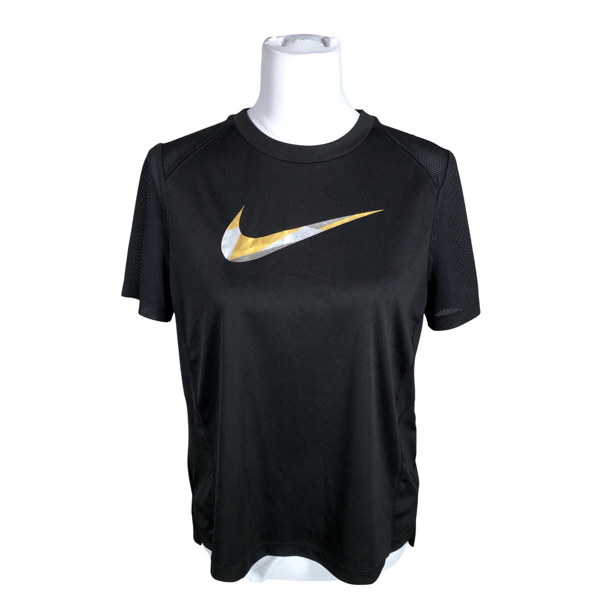 Unisex Nike - Spordisärk, lühikesed käised, suurus 40 - Must (1)