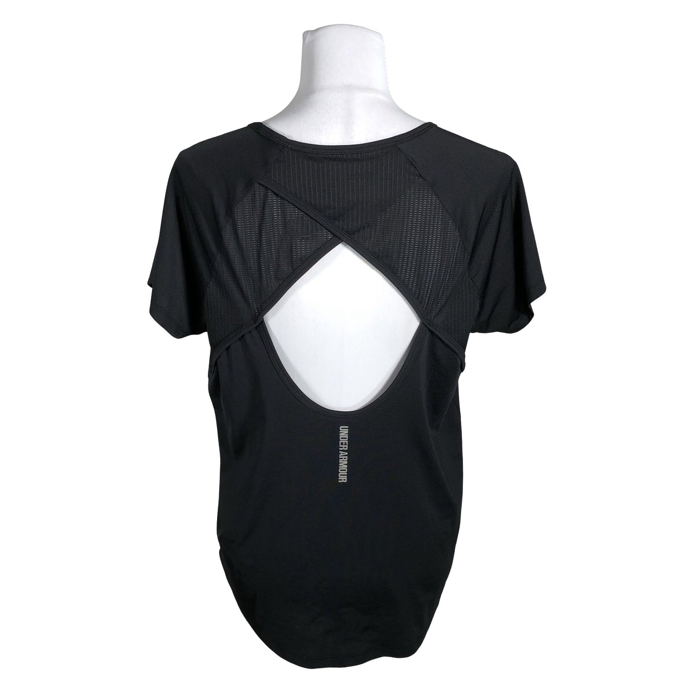 Unisex Under Armour - Spordisärk, lühikesed käised, suurus 38 - Must (2)
