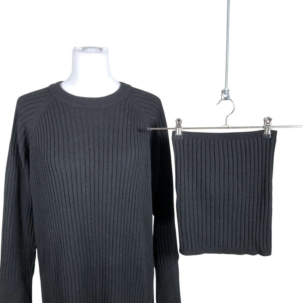 Unisex Andiata - Kootud kleit, suurus 40 - Must (2)