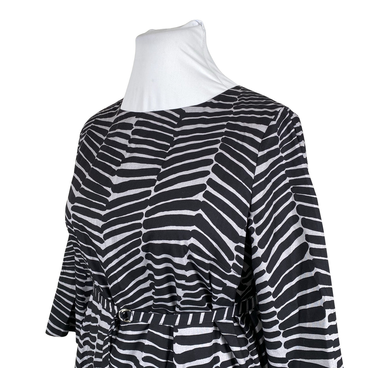 Unisex Marimekko - Mitteveniv kleit, suurus 44 - Hall (2)