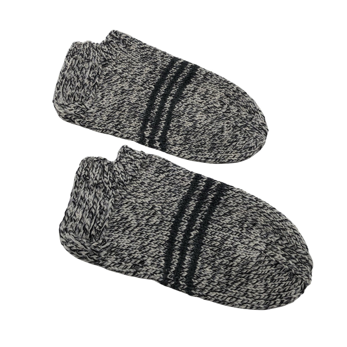 Unisex Handmade - Villased sokid, suurus 40 - Hall (1)