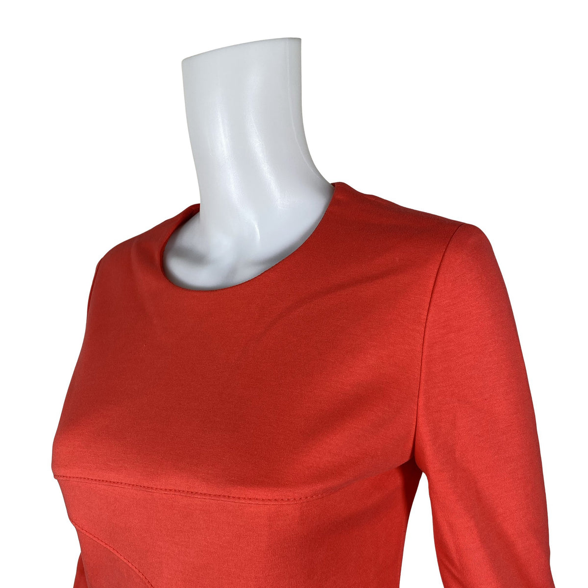 Unisex Hugo Boss - Pliiatskleit, suurus 36 - Punane (3)