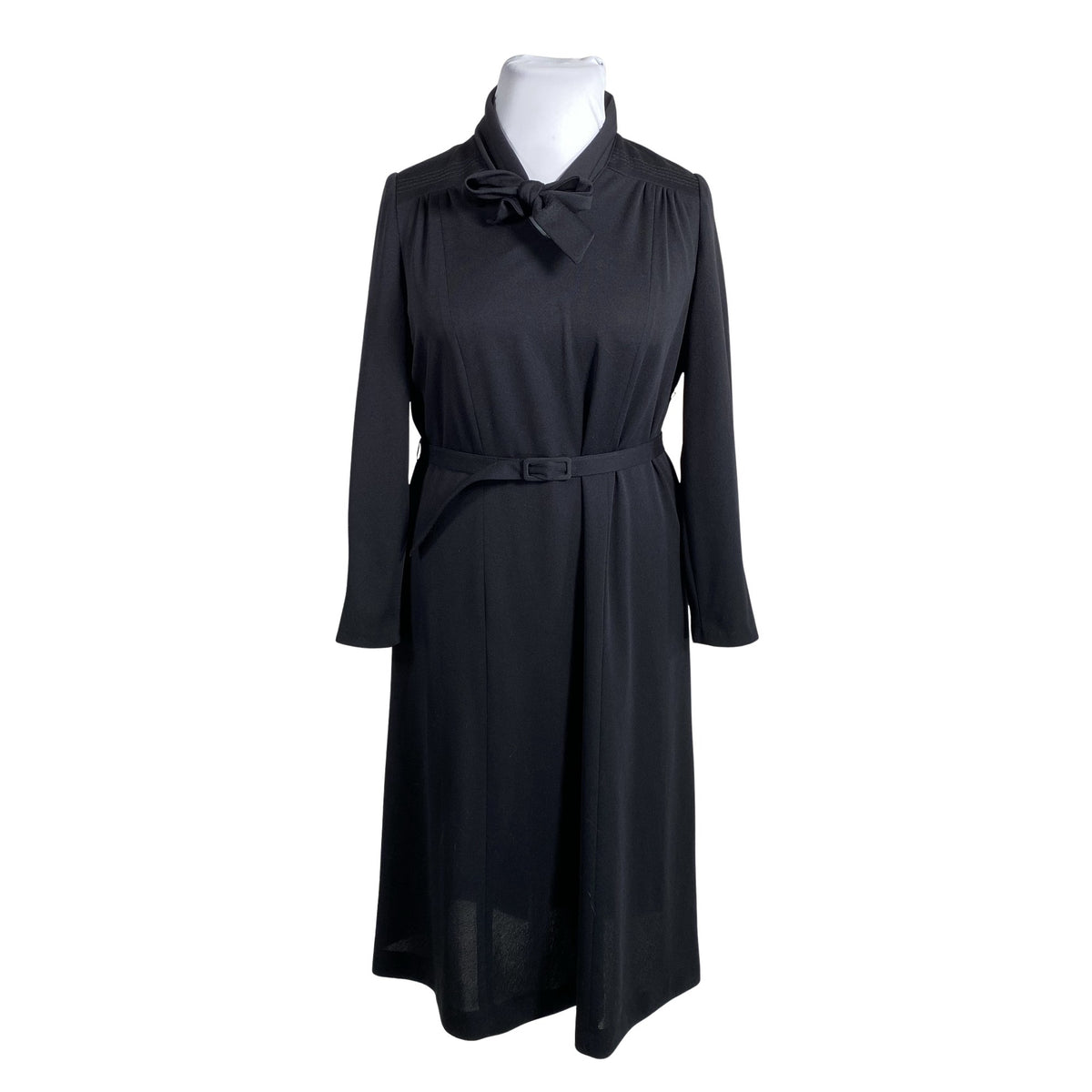 Unisex Soili-tuote - Mitteveniv kleit, suurus 44 - Must (1)