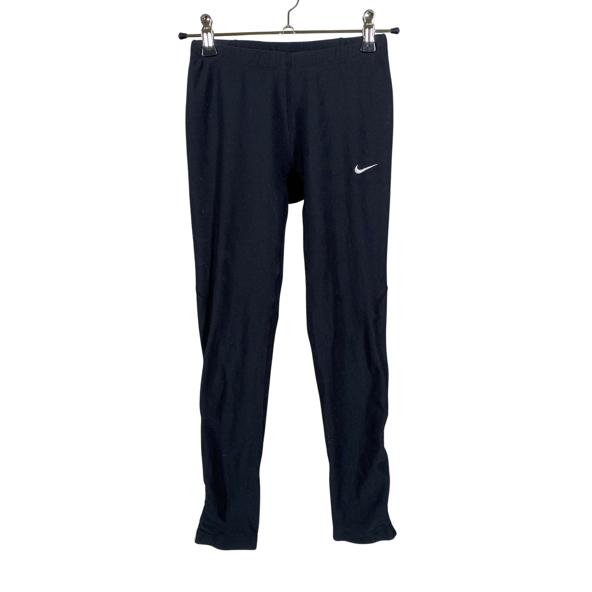 Unisex Nike - Spordiretuusid, suurus 146 - 152 - Must (1)