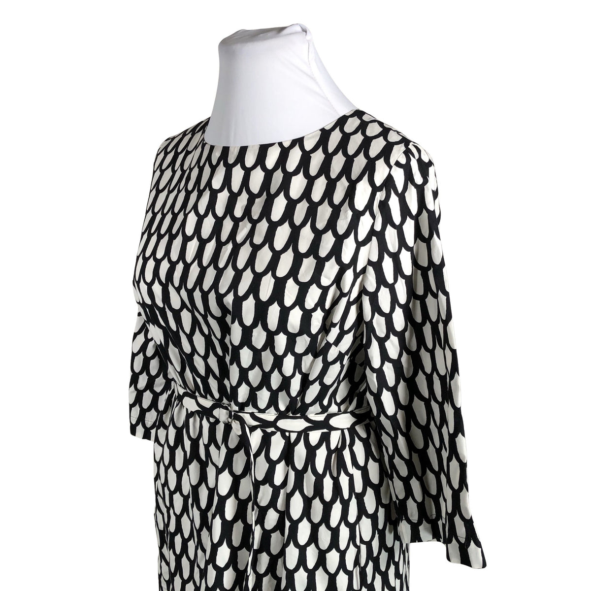 Unisex Marimekko - Mitteveniv kleit, suurus 46 - Must (3)