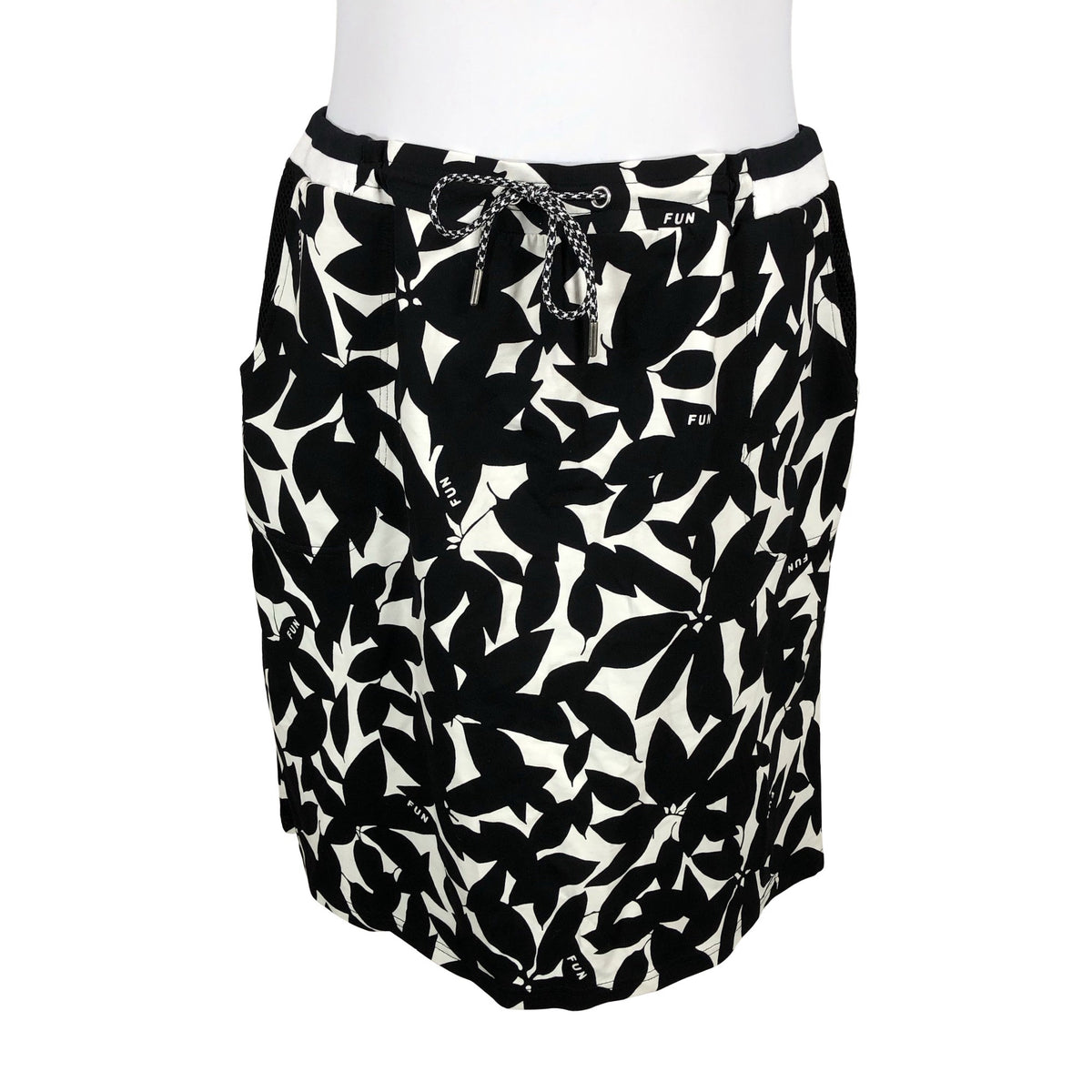 Unisex Betty Barclay - Trikotaažist seelik, suurus 48 - Must (1)