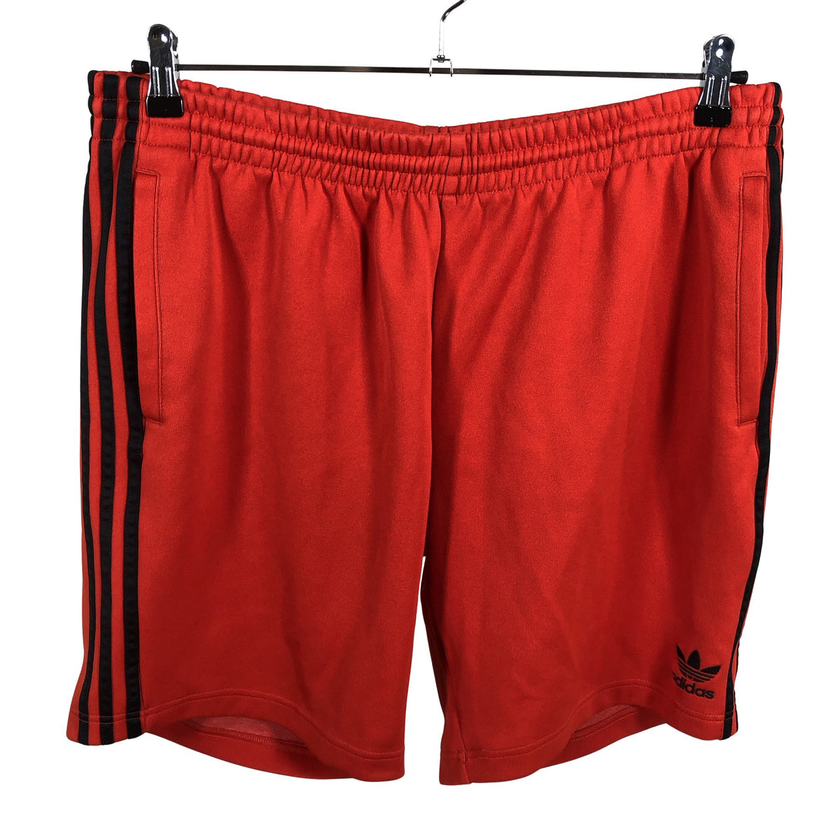 Unisex Adidas - Lühikesed püksid, suurus XL - Punane (1)