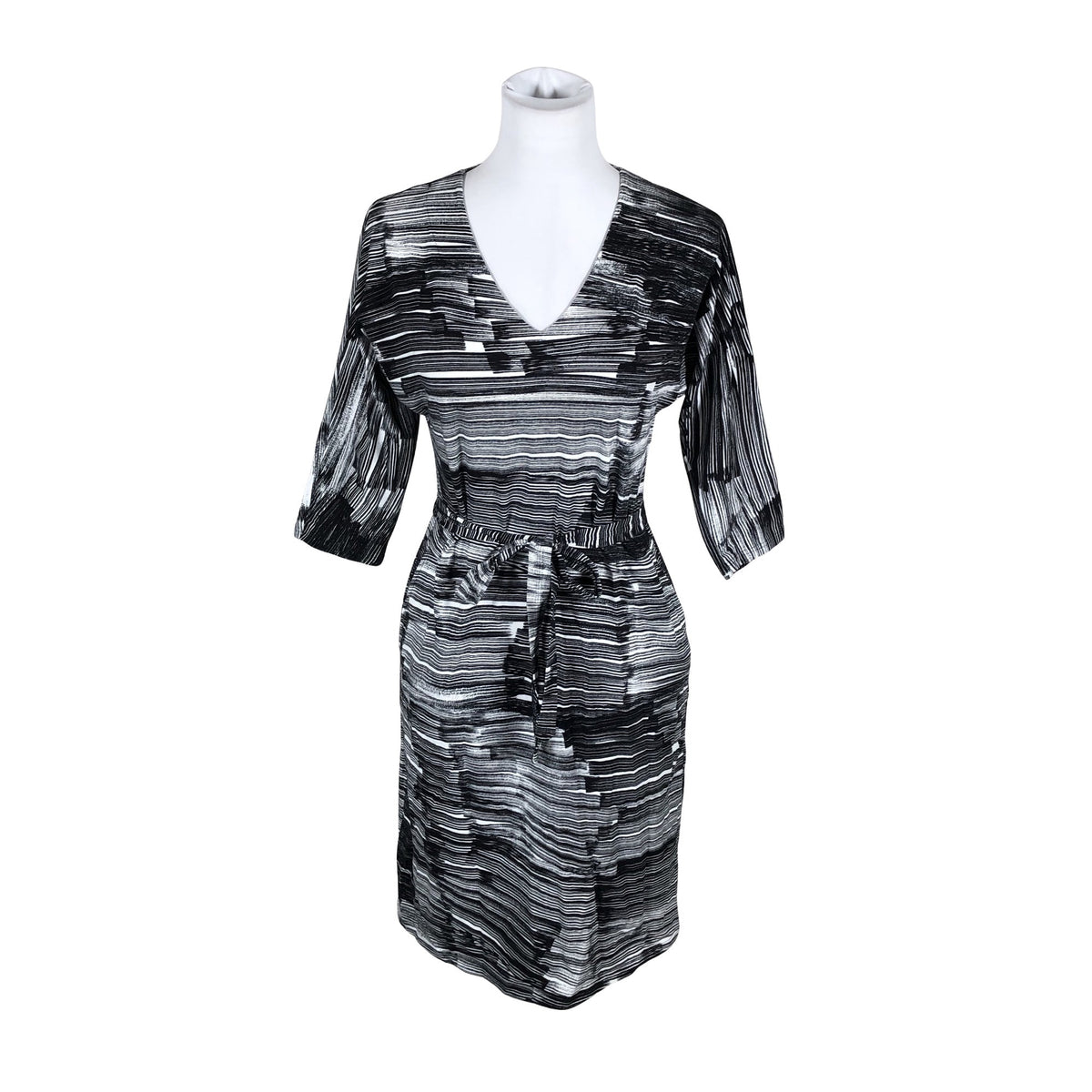 Unisex Nanso - Trikotaažist kleit, suurus 36 - Must (1)