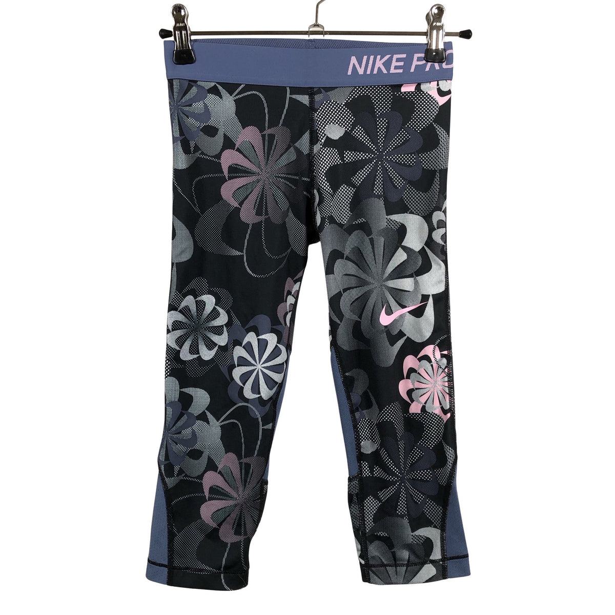 Unisex Nike - Poolpikad spordipüksid, suurus 146 - 152 - Hall (1)