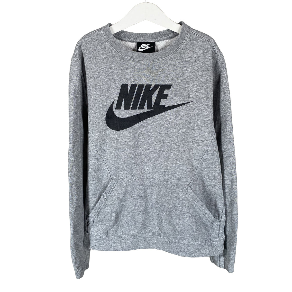 Unisex Nike - Dressikangast pluus, suurus 146 - 152 - Hall (1)