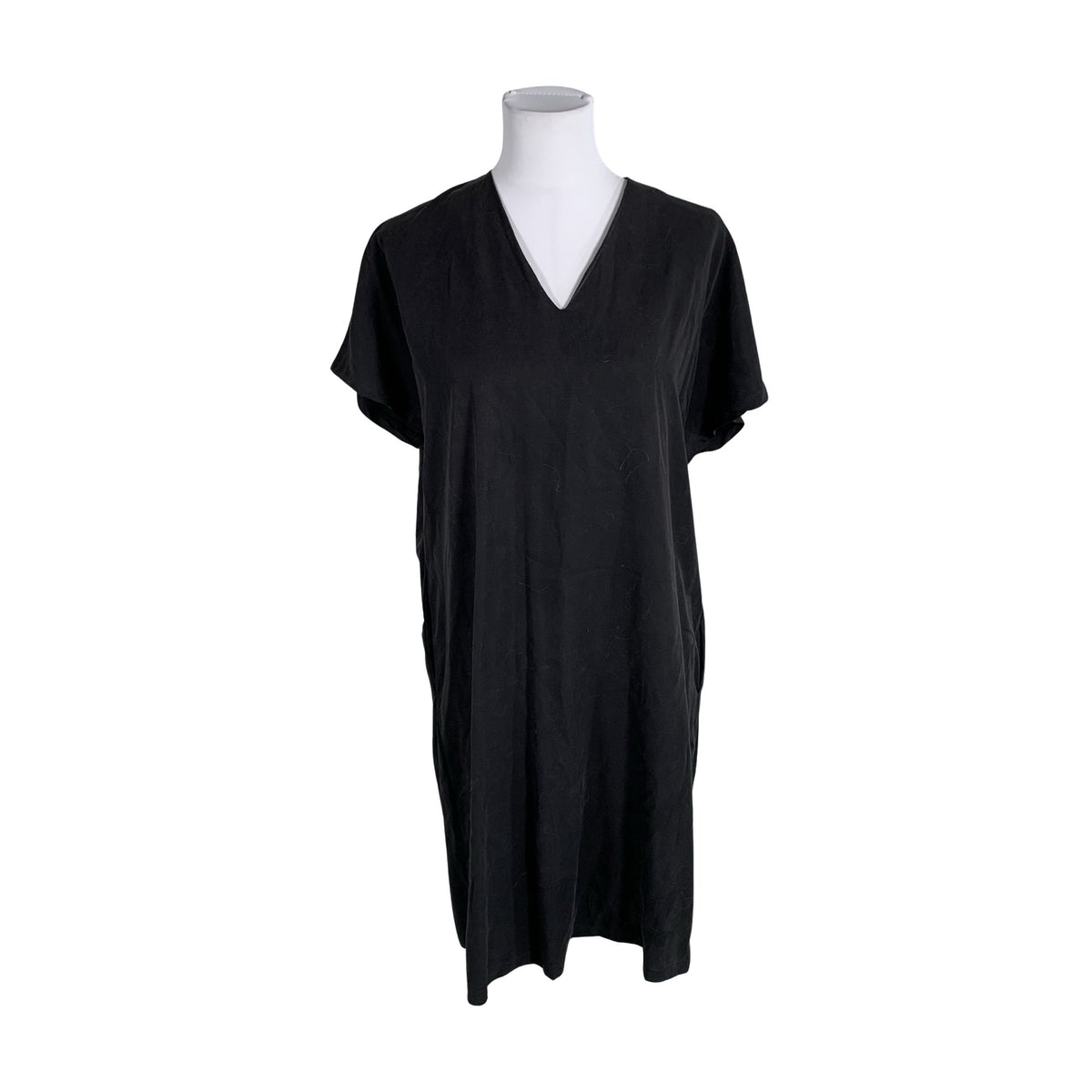 Unisex Niinmun design - Õhuke kleit, suurus 36 - Must (1)