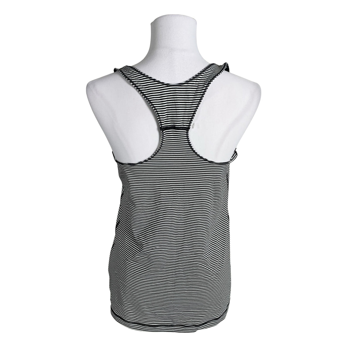 Unisex Nike - Sporditopp, suurus 38 - Must (2)