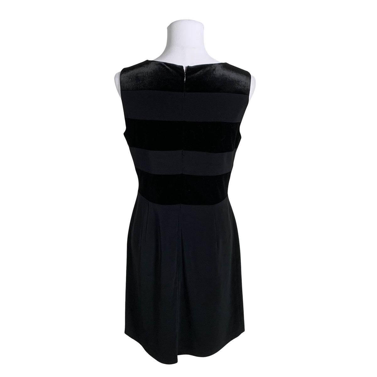 Unisex Part two - Mitteveniv kleit, suurus 38 - Must (2)