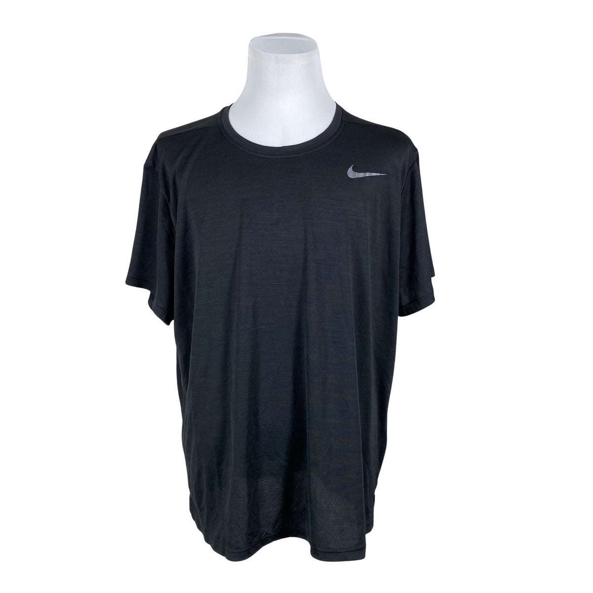Unisex Nike - Spordisärk, lühikesed käised, suurus XXL - Must (1)