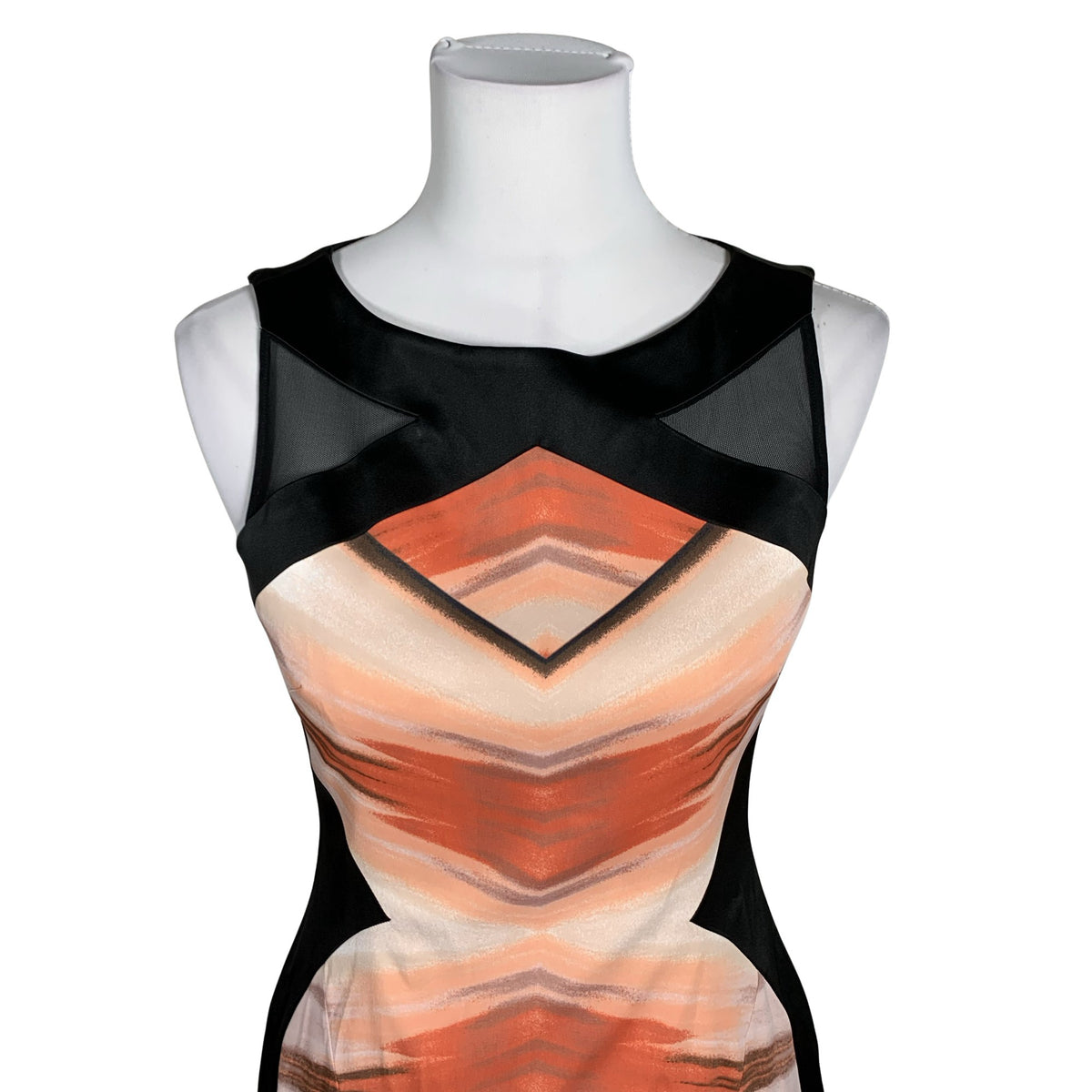 Unisex Karen Millen - Pliiatskleit, suurus 38 - Must (3)