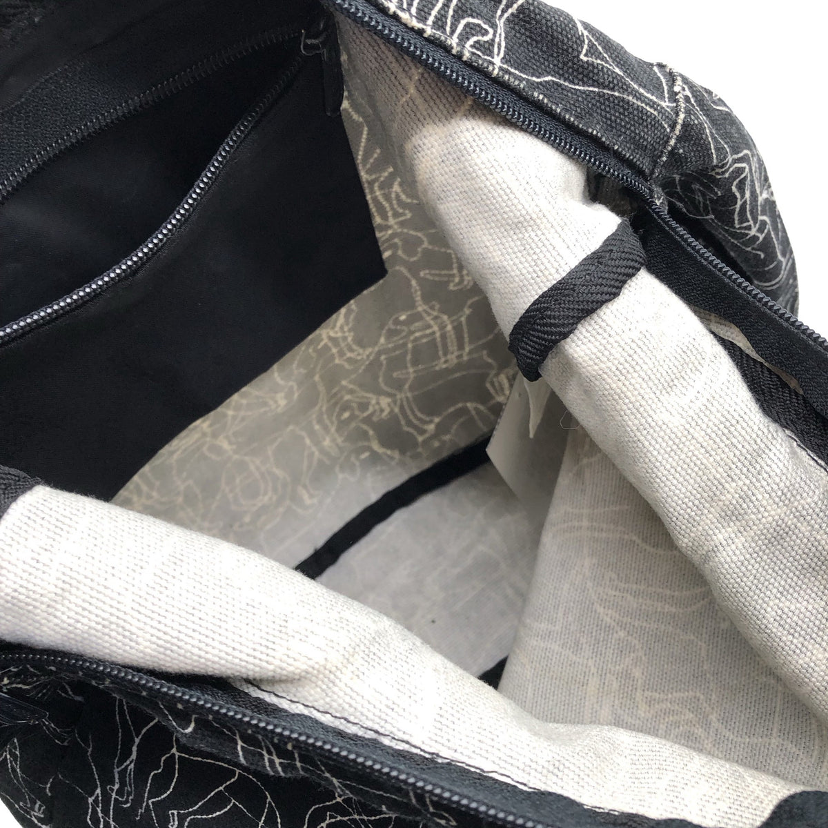 Unisex Marimekko - Õlakott, suurus Midi - Must (2)