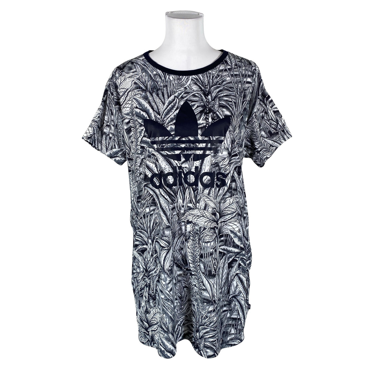 Unisex Adidas - Trikotaažist tuunika, suurus 40 - Hall (1)